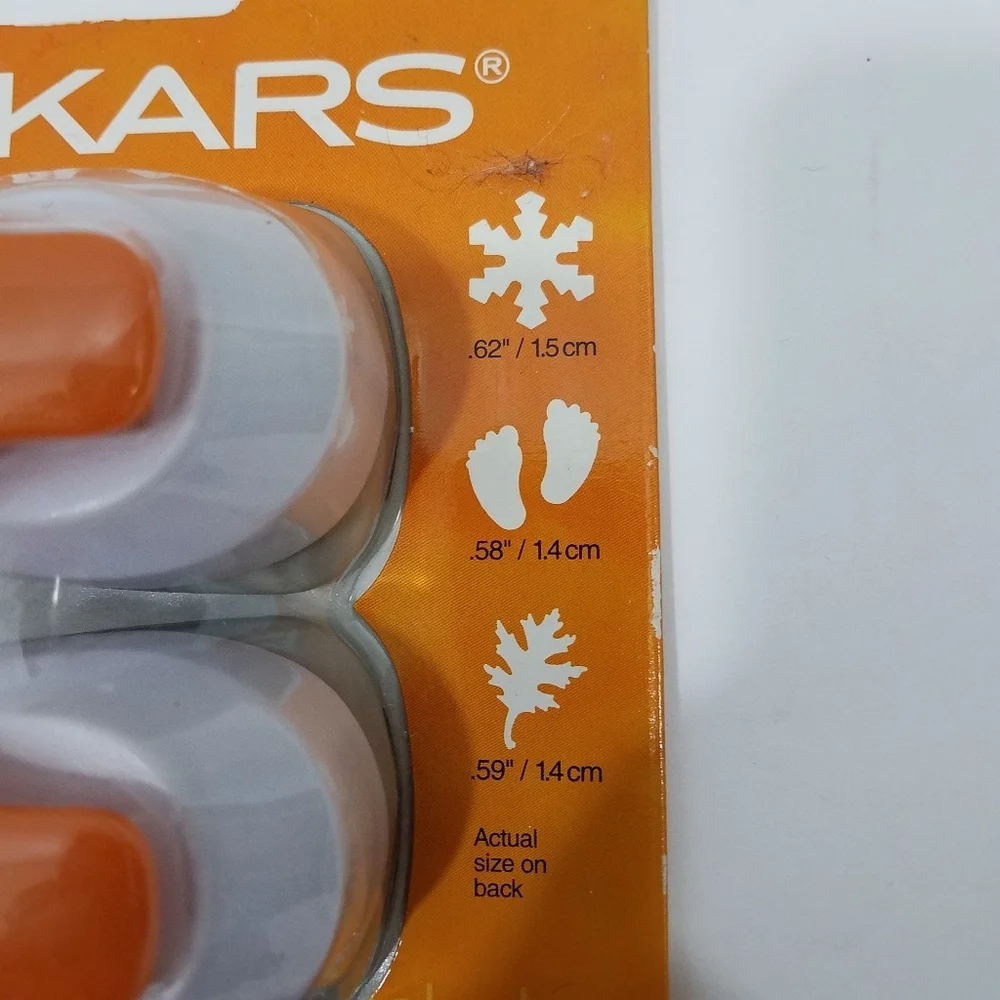 Fiskars Hole Punch 3 Pack Baby Fall Winter…